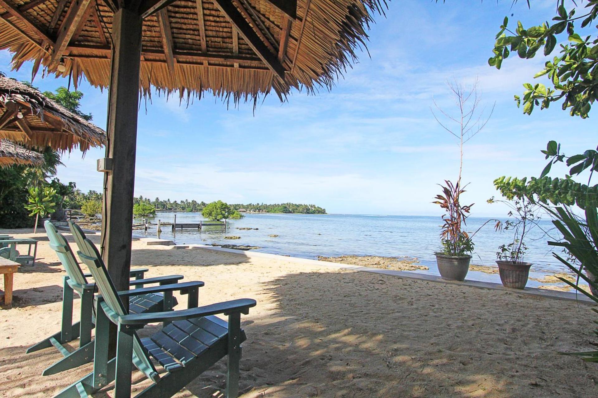 Jonas And Twins Resort General Luna  Exterior photo
